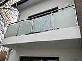 Balustrada balkonowa stalowa nierdzewna z wypełnieniem ze szkła zespolonego